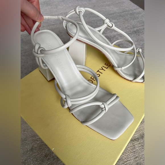 Song Of Style Noelle Heel in Ivory - Picture 6 of 11